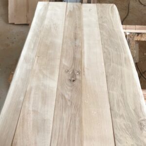 Eiche_Tischplatte_DIY_Eigenbau_kammergetrocknet_gehobelt