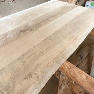Eiche_Tischplatte_Eigenbau_Set_DIY_Baumkanten_gehobelt_naturbelassen